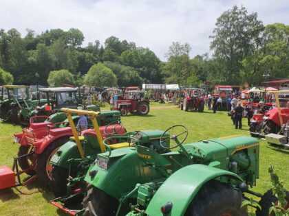 Schleppertreffen an der Treckerstube in Wolfersweiler