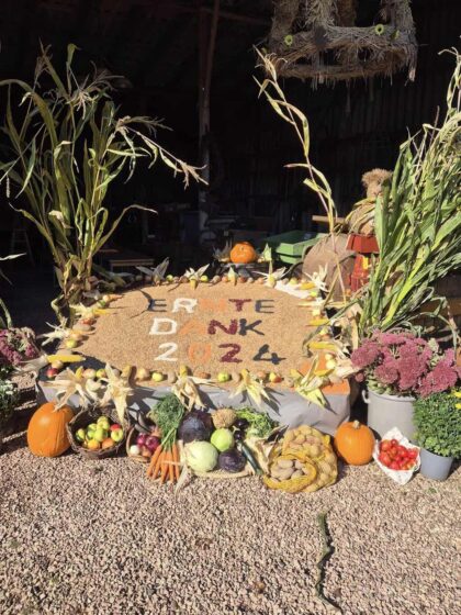 Am 21 und 22 September feierten wir Erntedankfest an der Treckerstube.